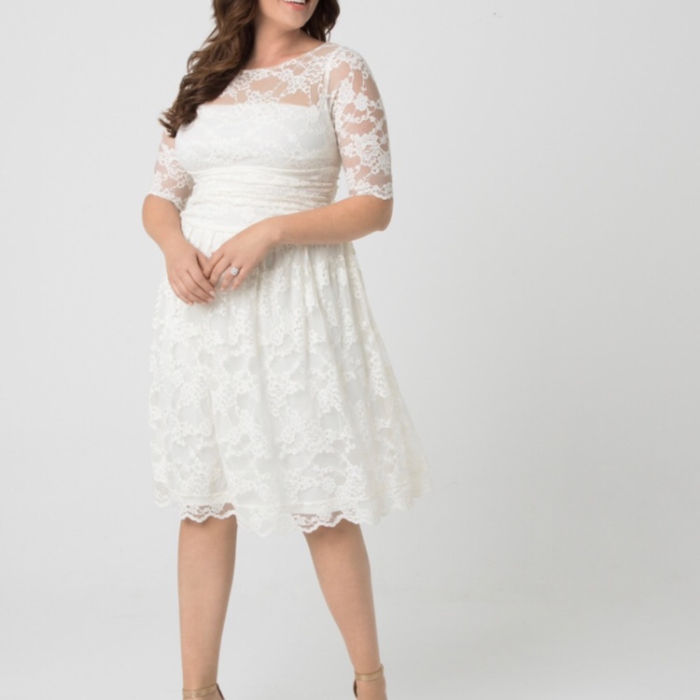 NWT Kiyonna Aurora Ivory wedding dress 1X